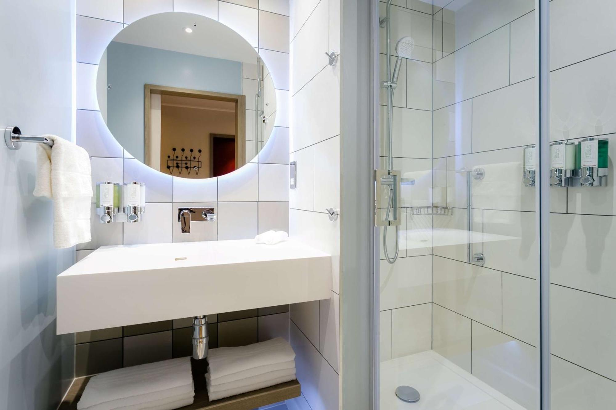 Hampton By Hilton Blackburn Blackburn  Buitenkant foto